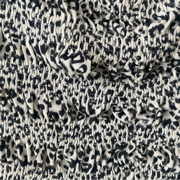 Millibon Leopard Ruched Cropped Long Sleeve Blouse I Size: L - Picture 4 of 9